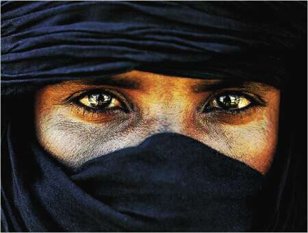 hombre tuareg con velo